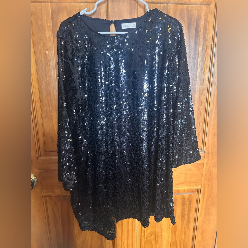 Black Sequin Long sleeve dress